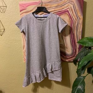 Grey ruffled sweatshirt dress M